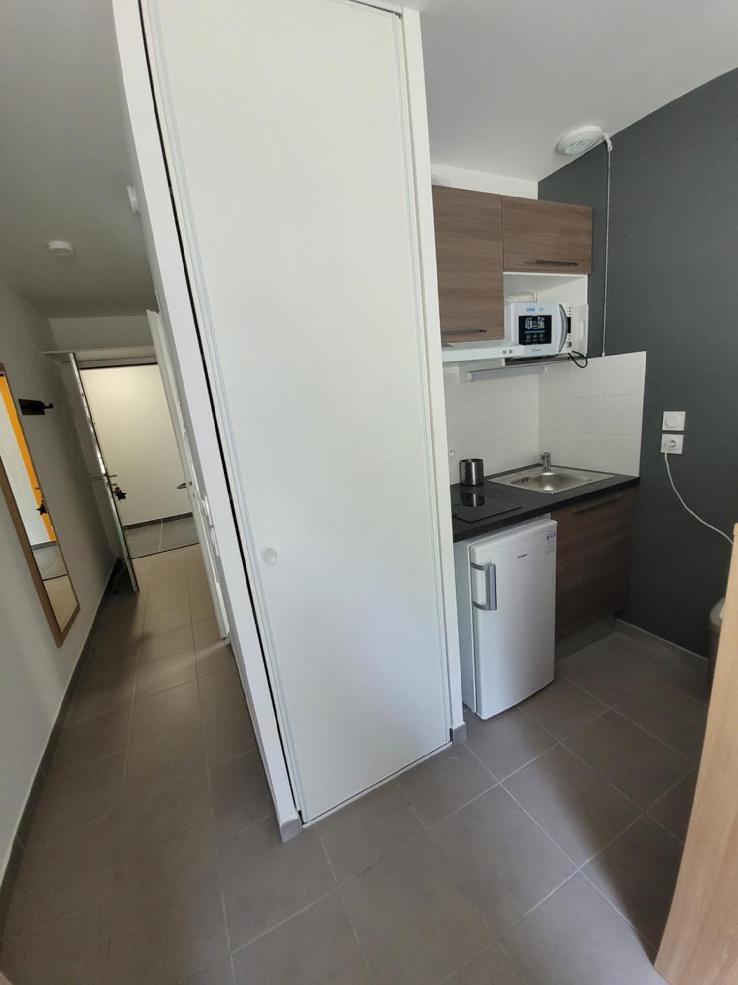 Residence Nemea Mondial 98 Montpellier Buitenkant foto